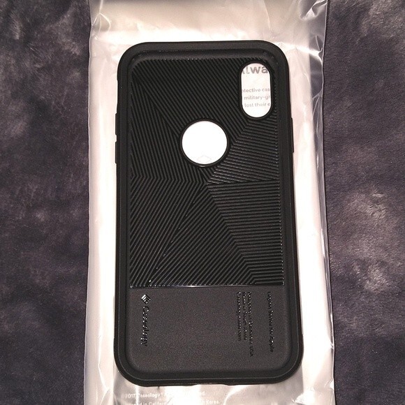 (NIB)Caseology - Legion - iPhone X Case - Picture 2 of 3